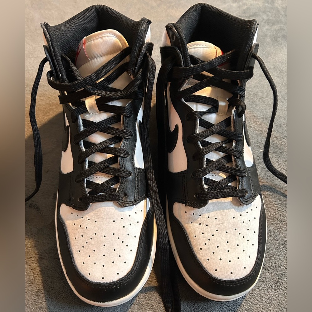 Like New Nike Dunk High Retro White Black Panda Women’s